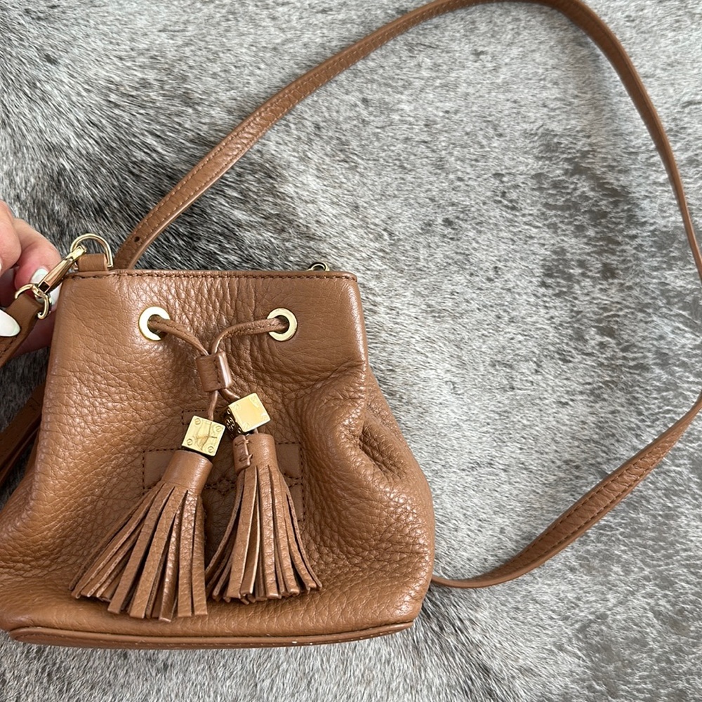 Tory Burch Mini Thea bucket bag